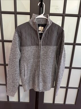 Scott James Men's Gray Quilted-Shoulder Full-Zip Sweater